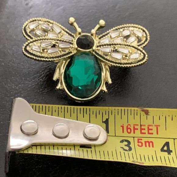 Bumble Bee Lapel Pin – Green, White & Black Crystals - Gold Tone Brooch - Picture 6 of 7